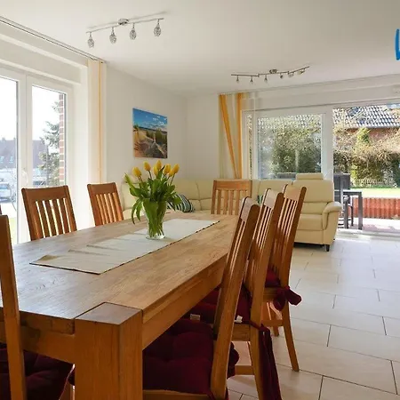 Schoen 1 بيت للعطل